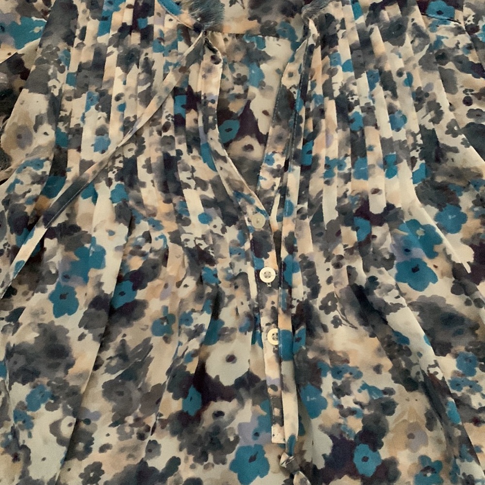 Blouse - Picture 3 of 4